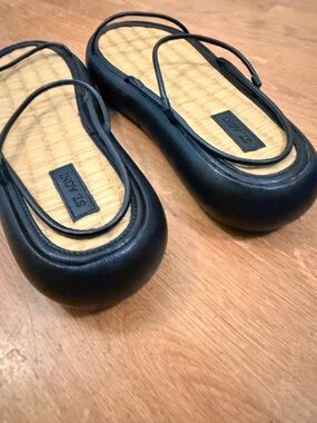 St. Agni Tatami Faltform Sandals Sz 41/11
